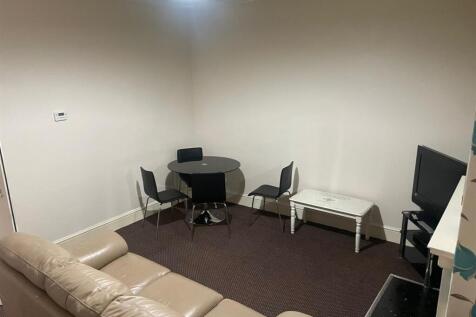 WhatsApp Image 2024-10-23 at 09.01.03 (2).jpeg