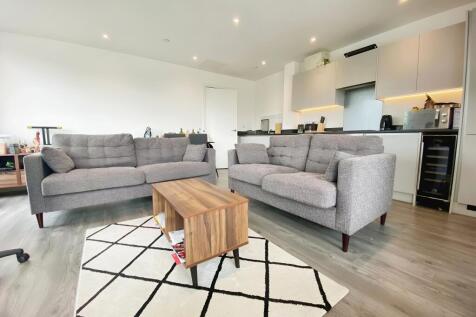 79c943cb-WhatsApp 20