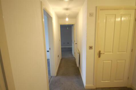 Hallway.jpg