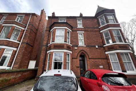 7-bed house on Derby Road, Nottingham, £3,701/mo