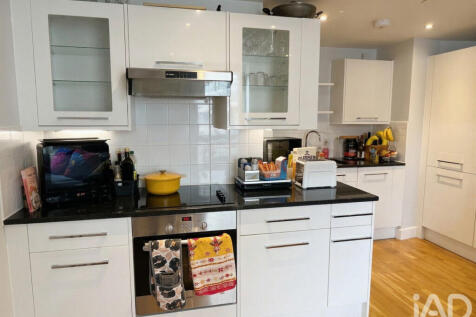 Property Image 9