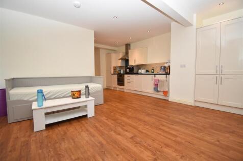 2 Bedroom Flat in GL7 2DE