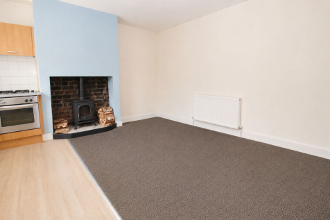 Lounge / Kitchen