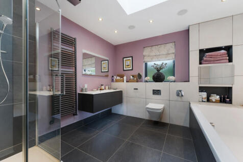 3 OLD HALL CLOSE-21.jpg