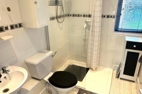 Showerroom T202311270911.jpg