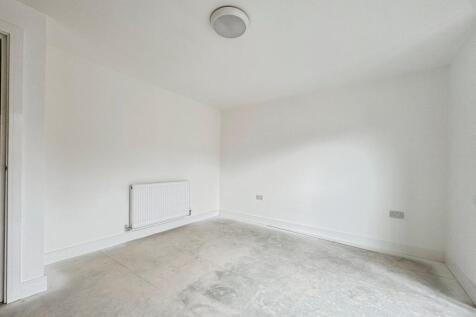 Show Home Photograph