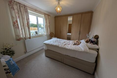 PXL_20250926_0918...