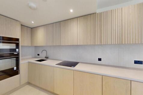 Linear-Place-Nine-Elms-06092025_181859.jpg