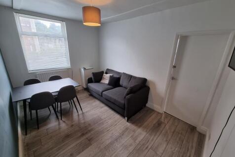46 Comyn Street, Leamington Spa photo 3