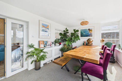 CAM05627G0-PR0021-STILL031