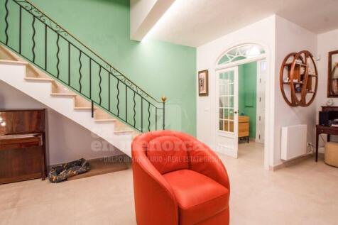 Entire house with terrace in Mahon