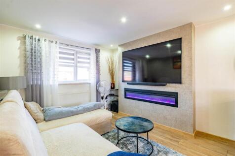 Lounge/Diner/Kitchen