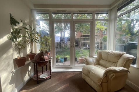 2 Bed Apartment for Rent- Felixstowe- Wainwrights