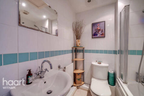 Witham, CM8 - property photo