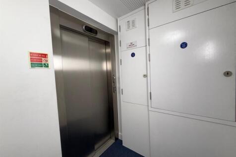 Lift.jpg