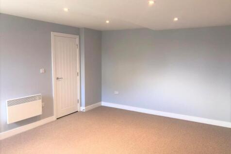 Carisbrooke Centre, Carisbrooke Road, Gosport, Hants photo 4