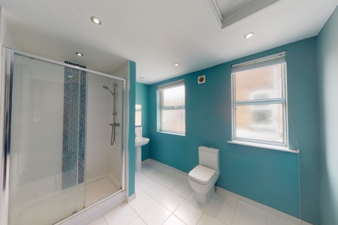 38 Gregory Boulevard photo 4