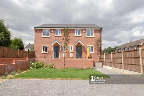 3 bedroom Semi Detached for rent
