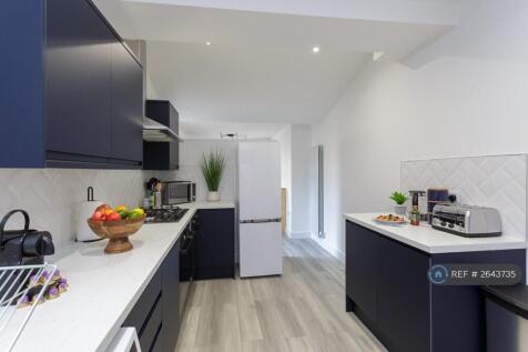 Communal Open Plan Kitchen