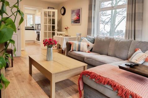 Lounge Dining Room