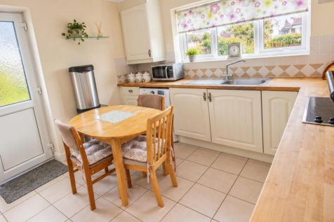 Kitchen 2.png