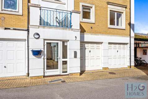 The Strand, Merto...