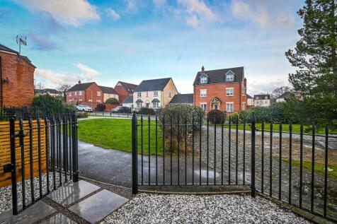 13 Hazledine Way-21.jpg