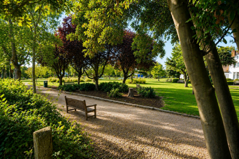 Southchurch Park.png