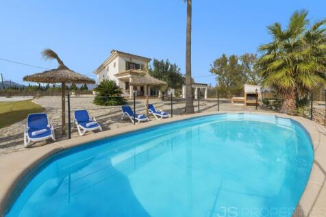 Rustic villa for sale 