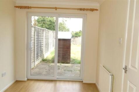Christopher Close, Peterborough PE1 3YA photo 4