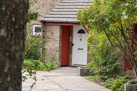 Call 02920 668585 to secure your viewing _54