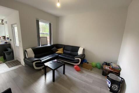 5-bed house on Cycle Road, Nottingham, £3,142/mo