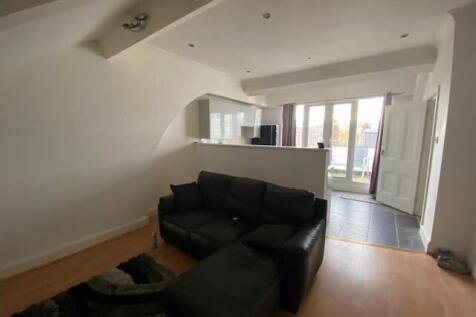 FLAT D LOUNGE 2 T202512031637.jpg