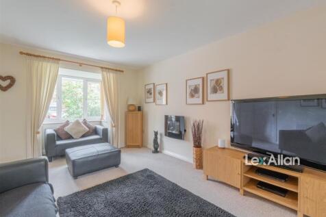 Smalman Close Stourbridge Lounge 2.jpg