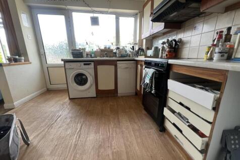 Eggington Road photo 4