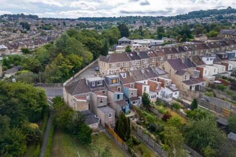 3 Claude Avenue BA2 1AE-30.jpg