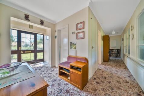 1312089-13-684c23de74462-ARW