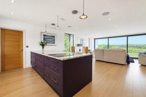 Open-plan Lounge/Kitchen/Diner