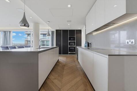 Earls Way, London, SE1 photo 3