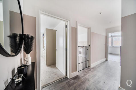 e8b28f7b-82d5-4c3...