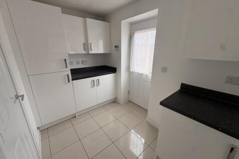 Southdown Grove photo 3