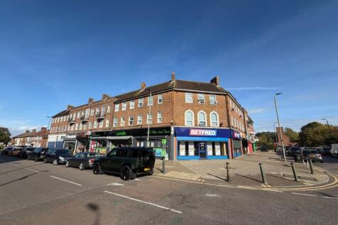 1-bed flat on Cranley Parade, Beaconsfield Road, Mottingham, Bromley, London, £1,165/mo