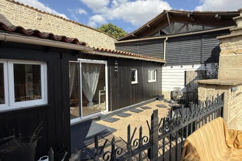 Property Image 19
