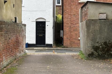Albion Place, Canterbury photo 4