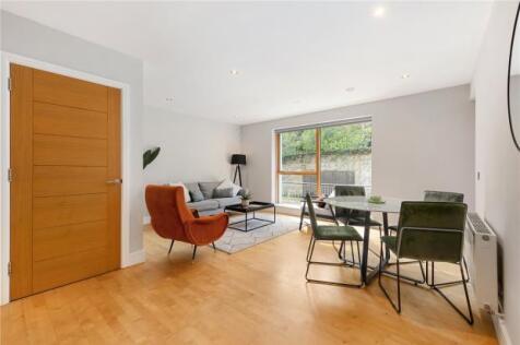 52 Hibernia Building