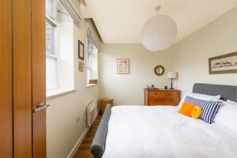 5, The Boot Factory, BS5-1.jpg