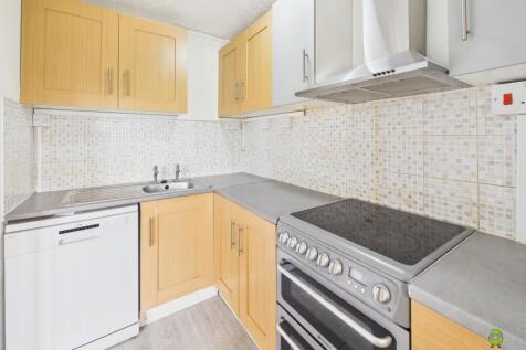 Kitchen presented by James Hillier for Ewemove Bex
