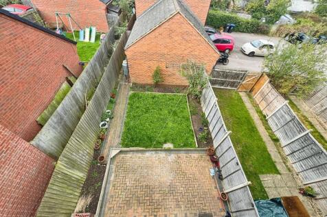 28 Lathkill Street, Market Harborough, LE16 9EY