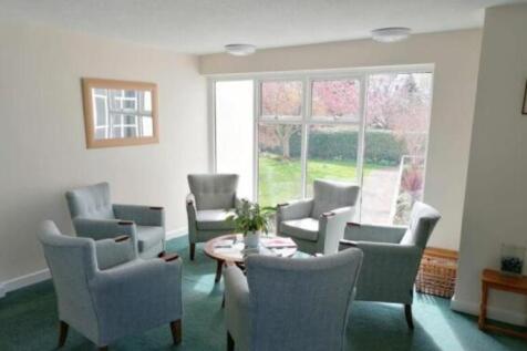 Residents Lounge.jpg