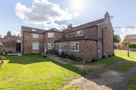 Rose Garth External-4.jpg